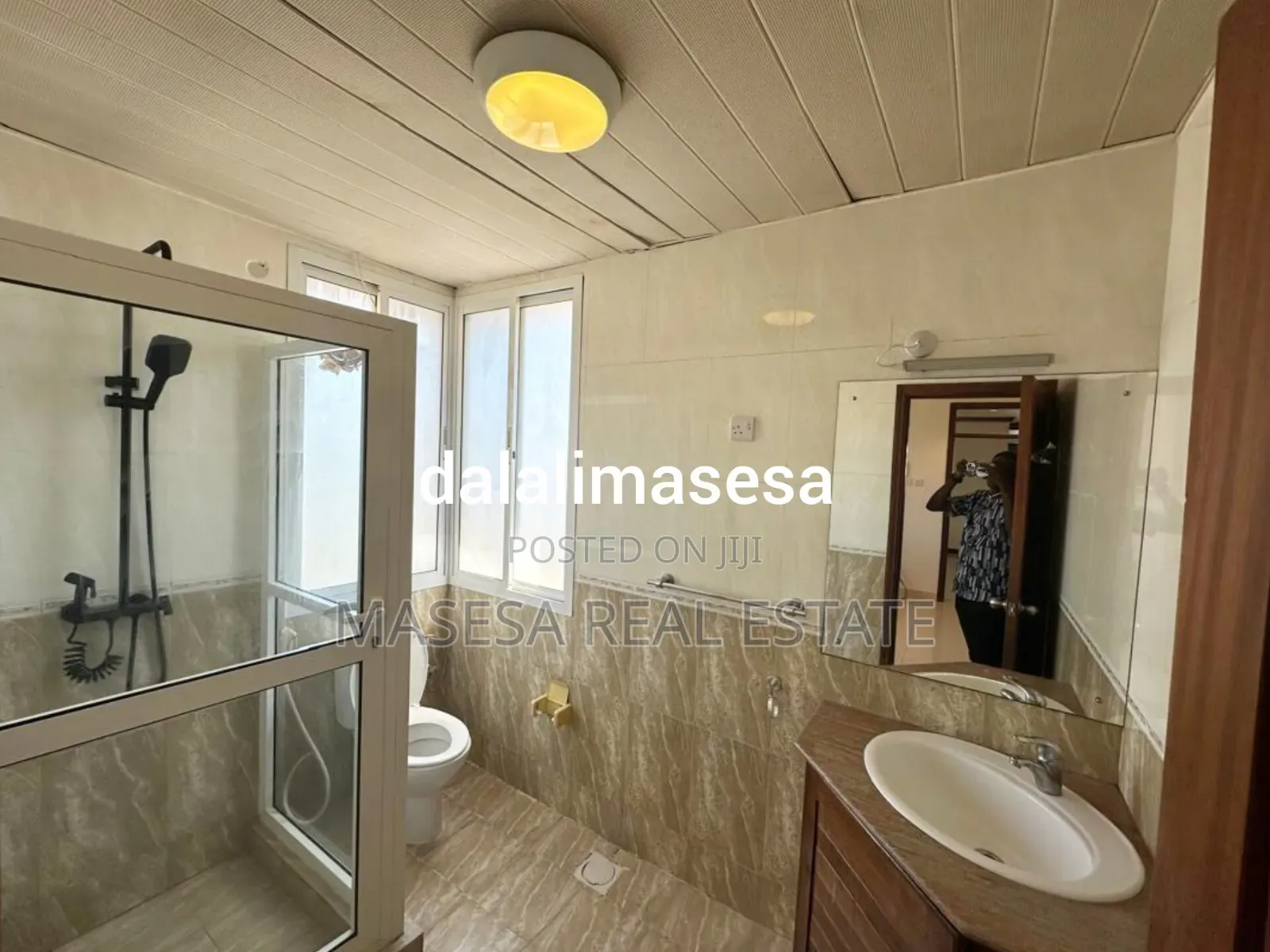 Furnished 4bdrm Apartment in Upanga East for rent