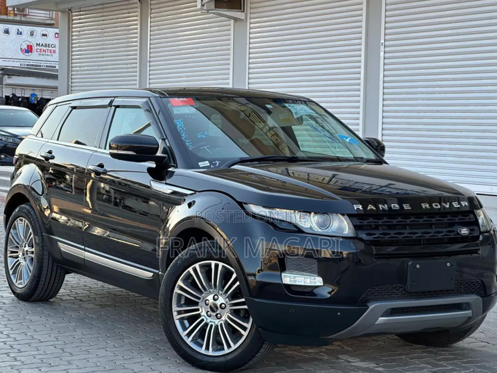 Land Rover Range Rover Evoque Pure AWD 5-Door 2013 Black