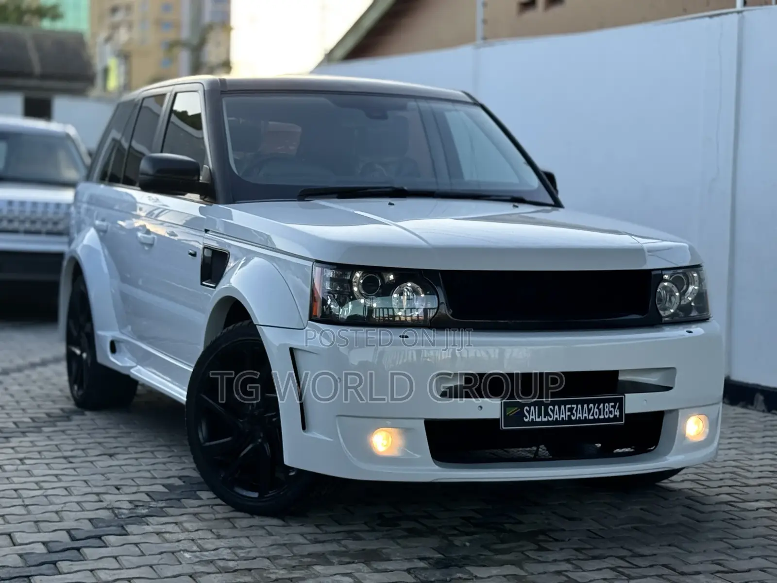 Land Rover Range Rover HSE 2010 White