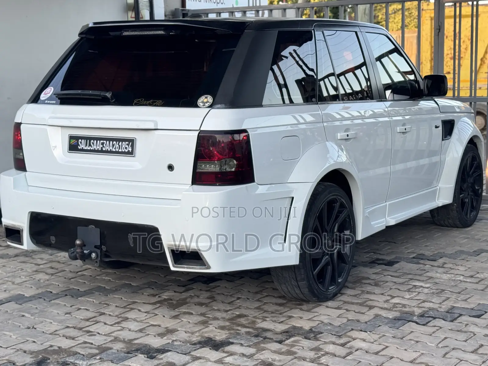 Land Rover Range Rover HSE 2010 White