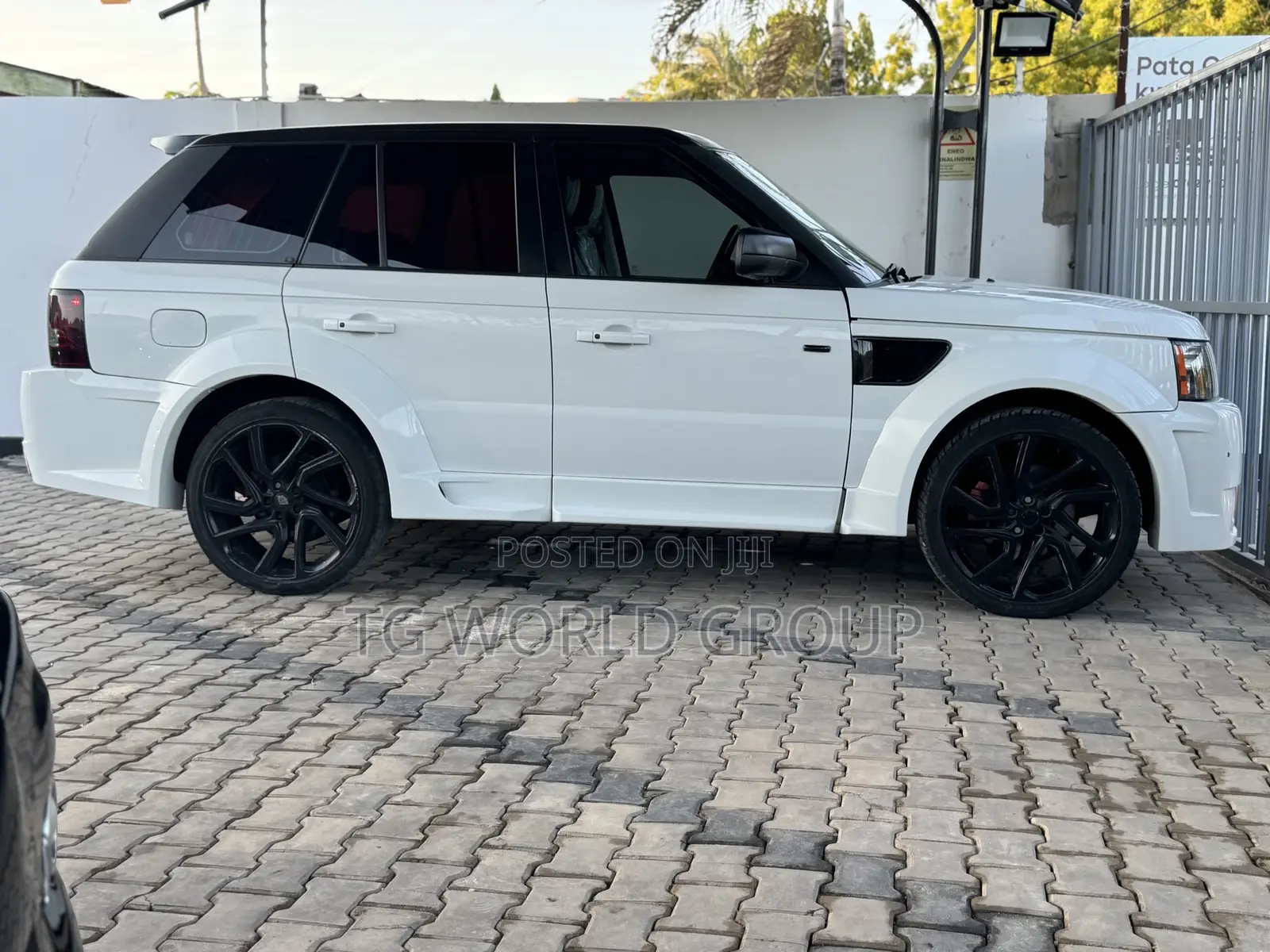 Land Rover Range Rover HSE 2010 White