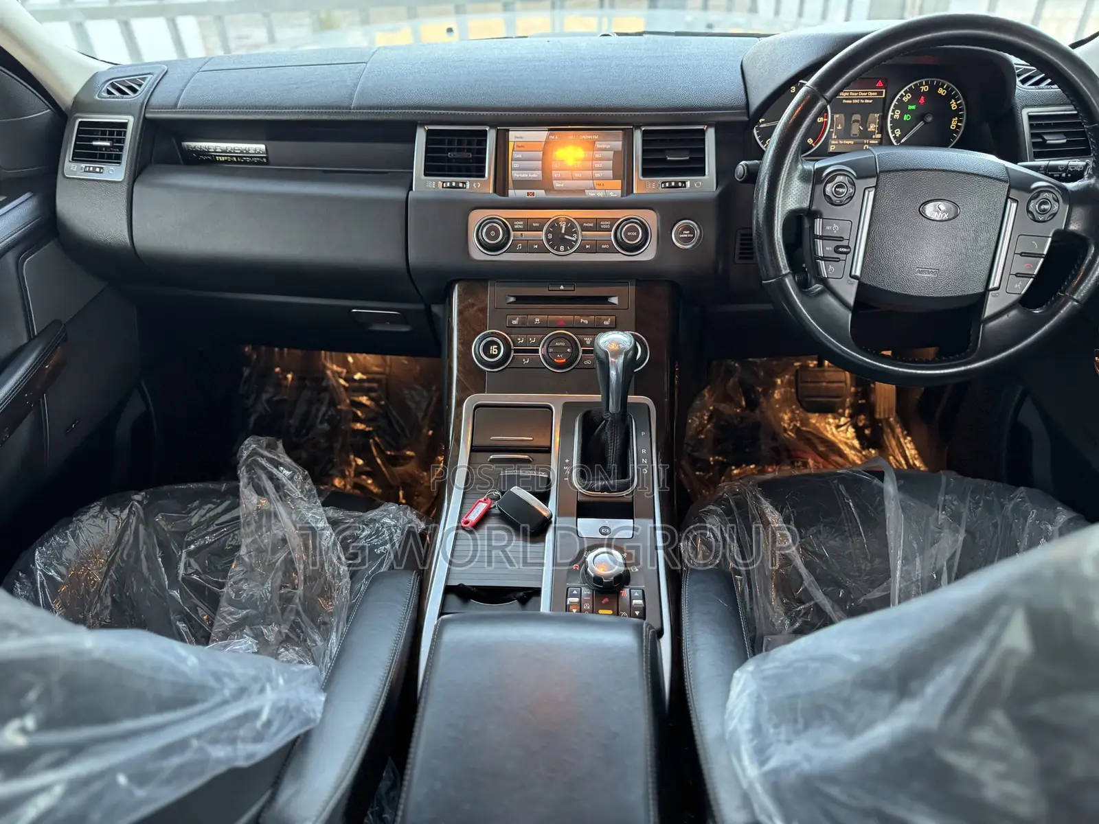 Land Rover Range Rover HSE 2010 White