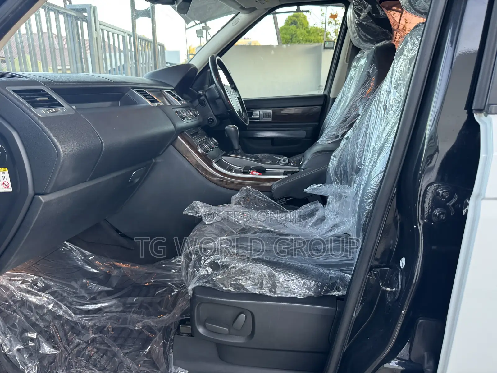Land Rover Range Rover HSE 2010 White