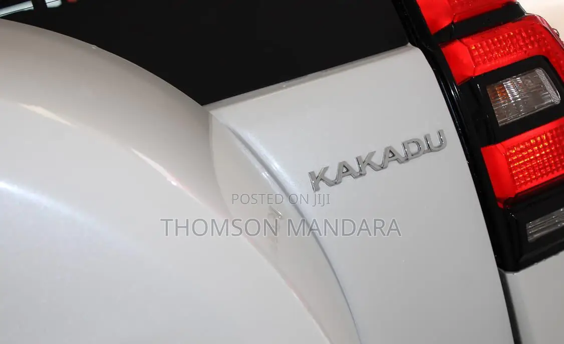 Toyota Land Cruiser Prado 2020 White