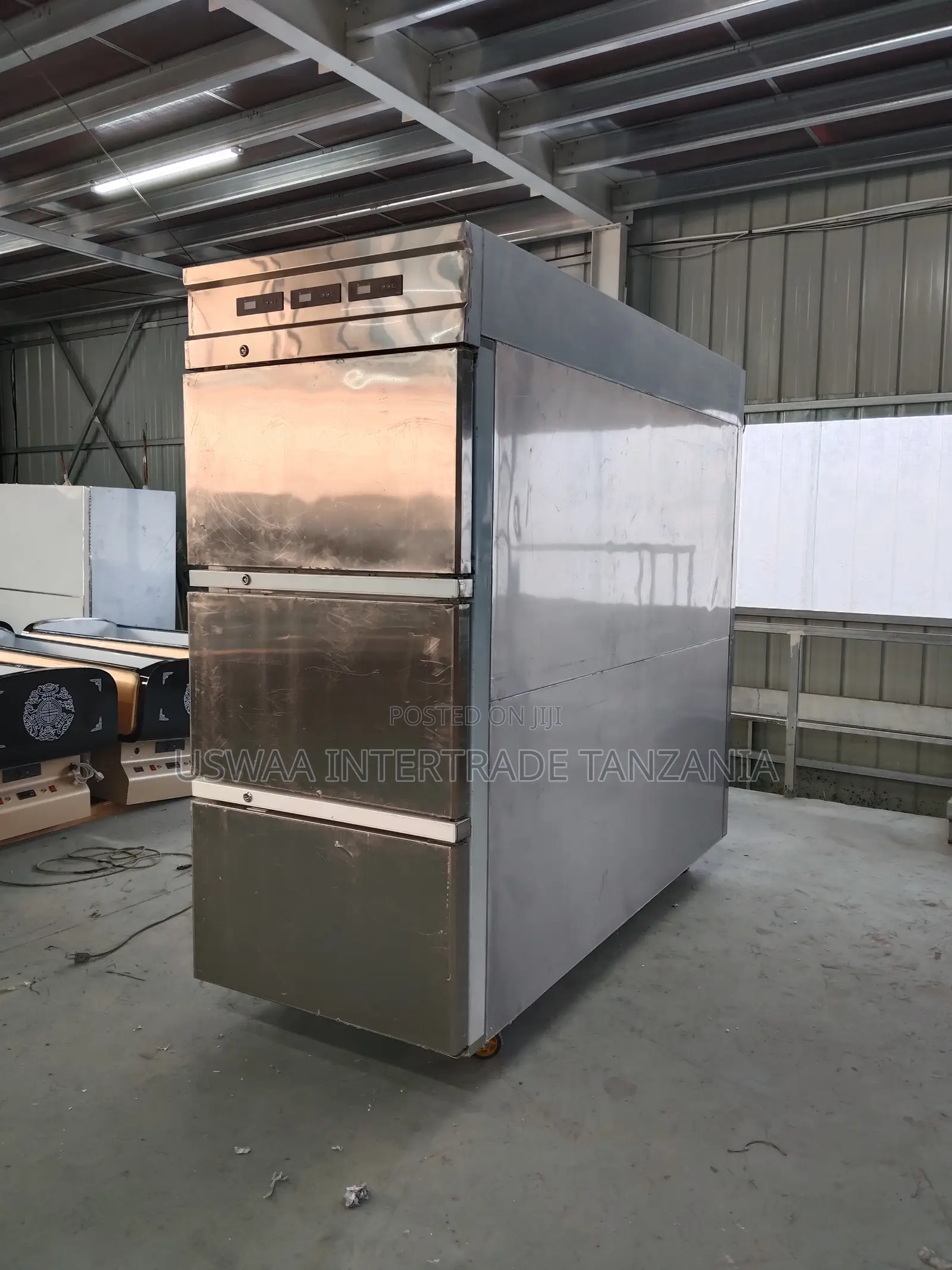 Morgue Freezer (Mortuary Freezer)