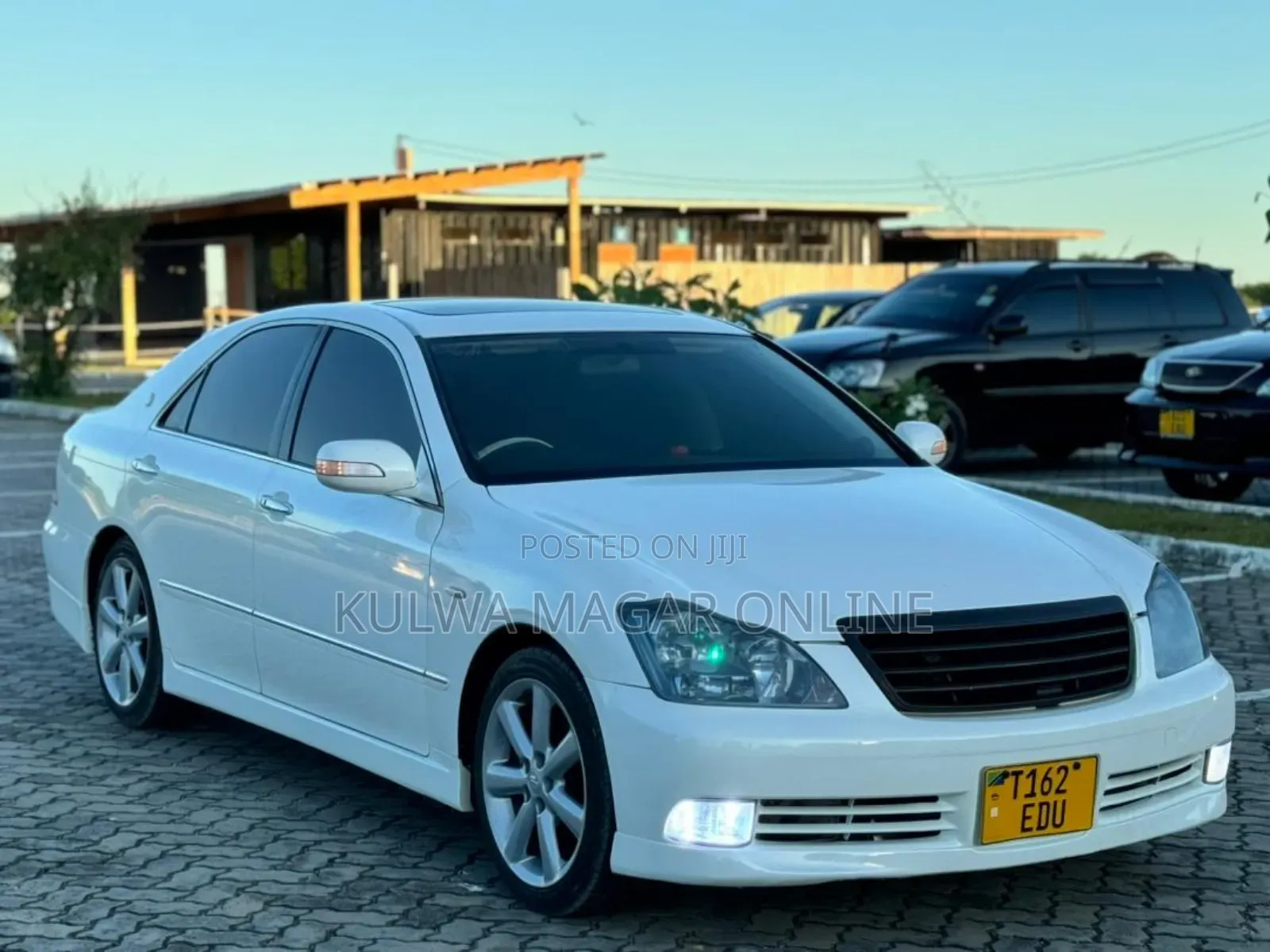 Toyota Crown 2006 White