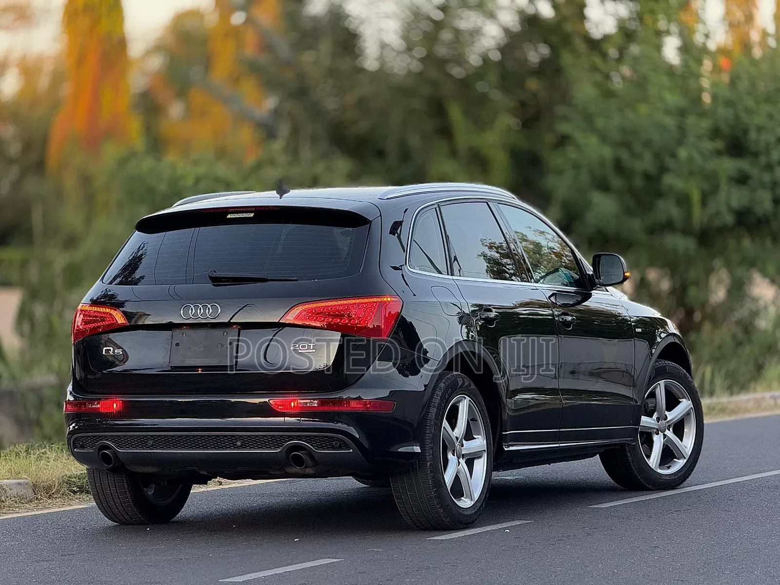 Audi Q5 2.0 TDI Automatic 2011 Black