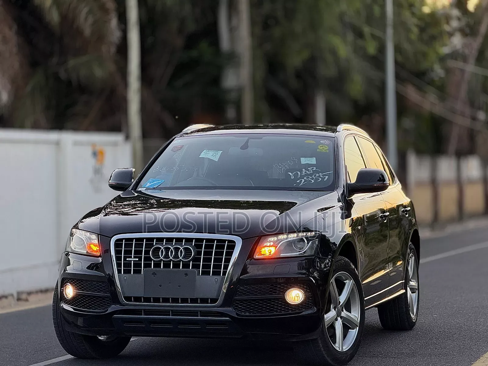 Audi Q5 2.0 TDI Automatic 2011 Black