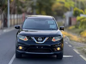 Nissan X-Trail 2.0 Petrol AWD 2014 Black