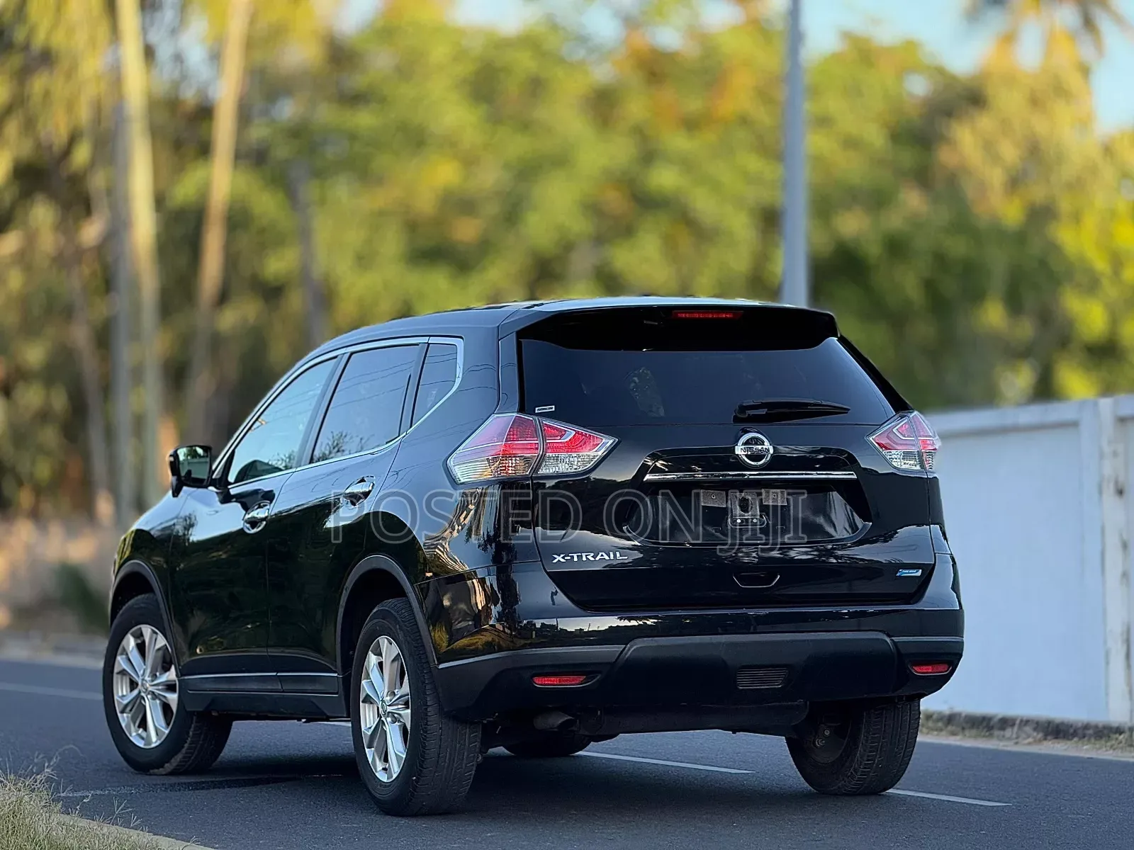 Nissan X-Trail 2.0 Petrol AWD 2014 Black