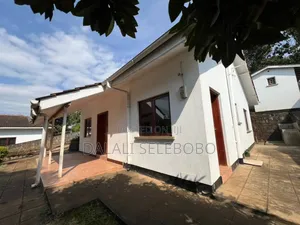 15bdrm Bungalow in Arusha, Central Business Area for sale