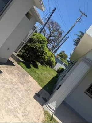 3bdrm House in Msasani for rent
