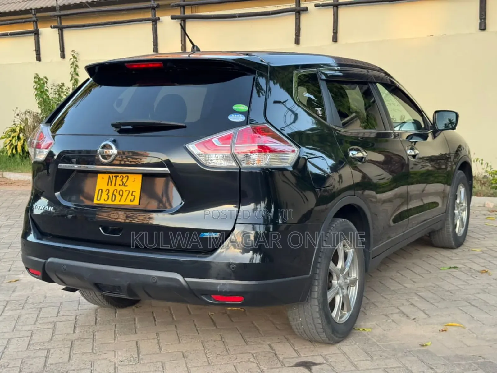 Nissan X-Trail 2015 Black