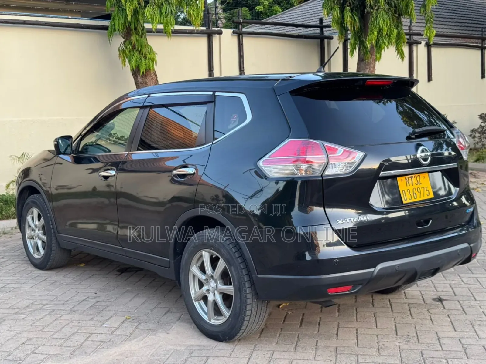 Nissan X-Trail 2015 Black