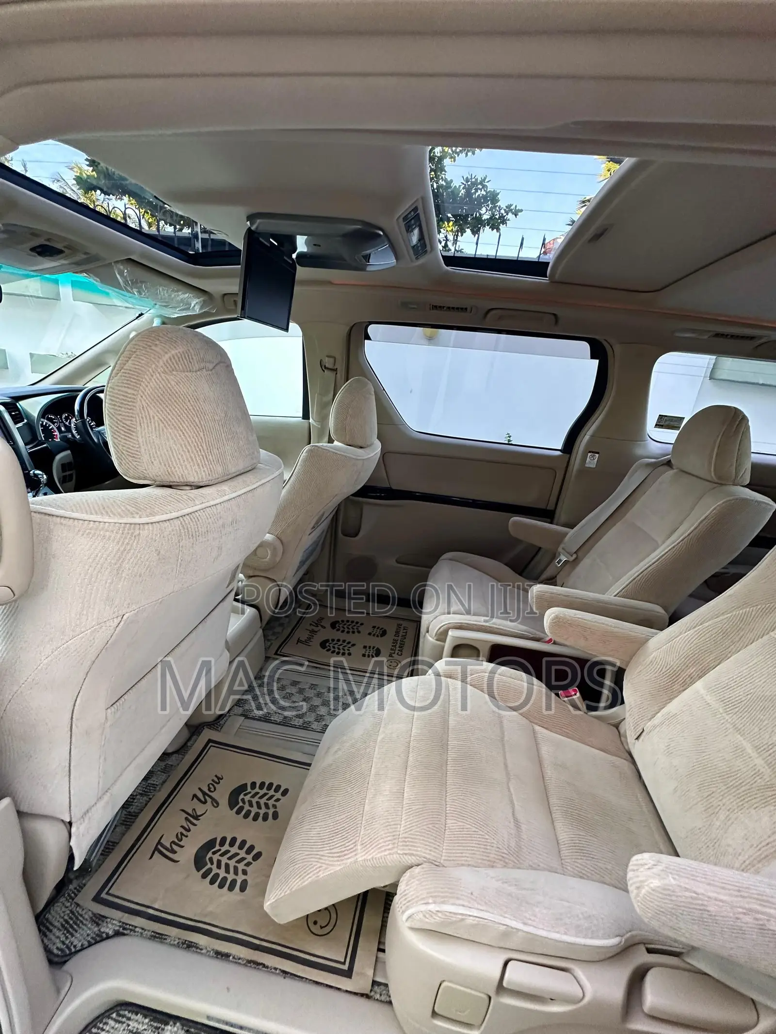 Toyota Alphard 2009 White
