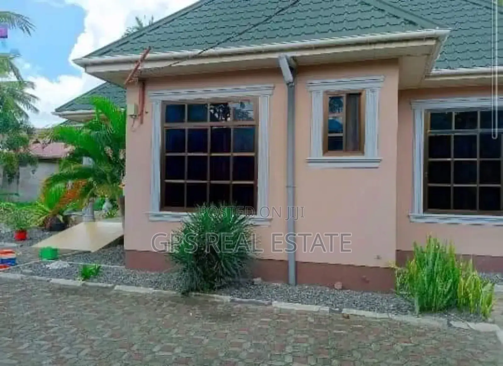 3bdrm House in Chamazi, Temeke for sale