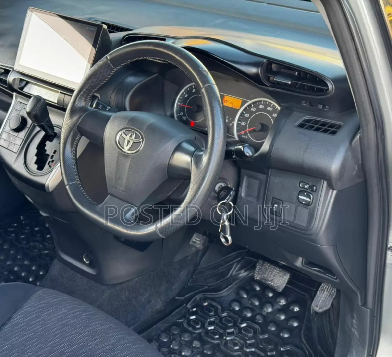 Toyota Wish 2011 Gray