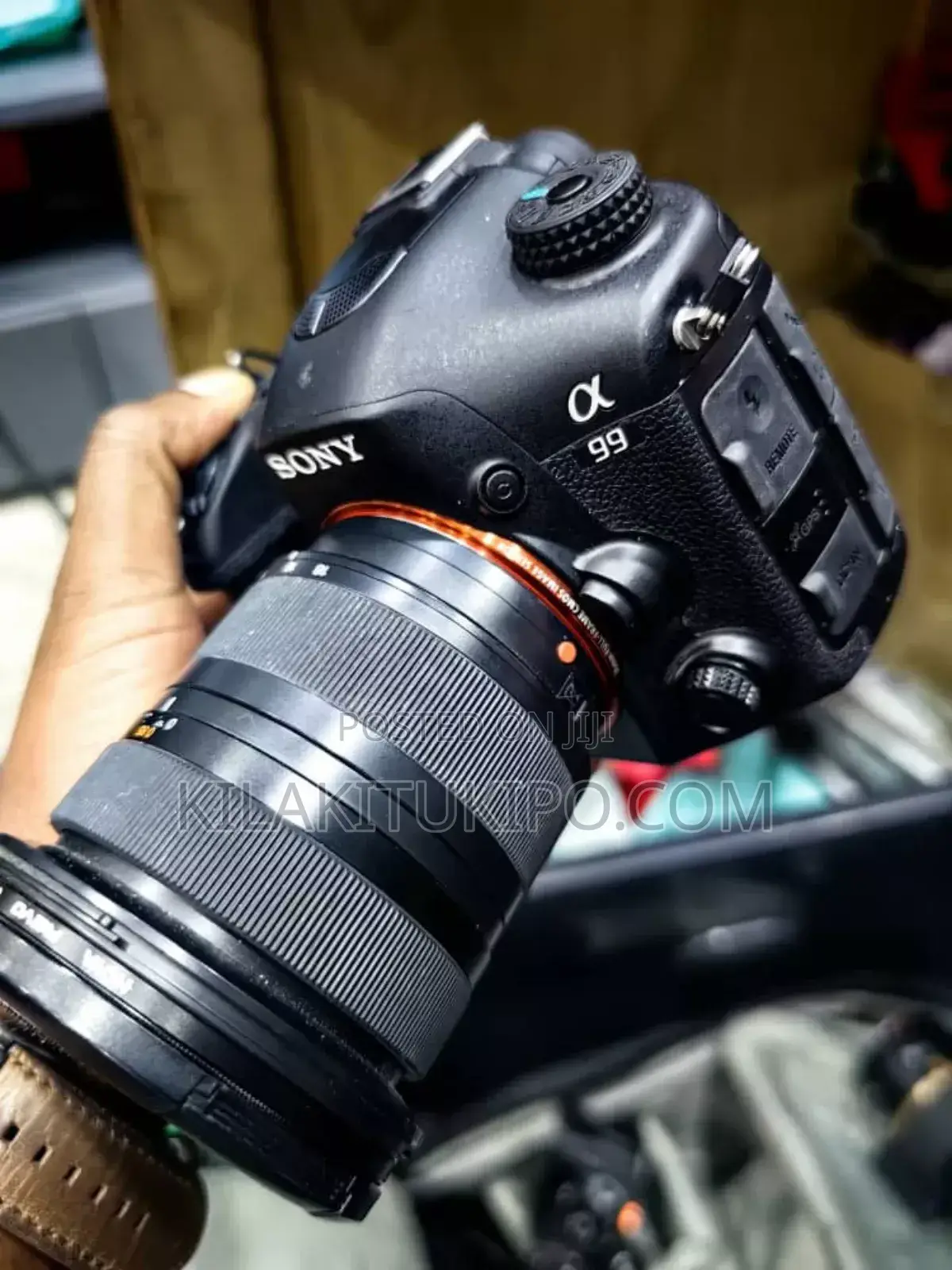 Sony Α99 a-Mount Camera With 35mm 2 Lens 60mm 11-18mm