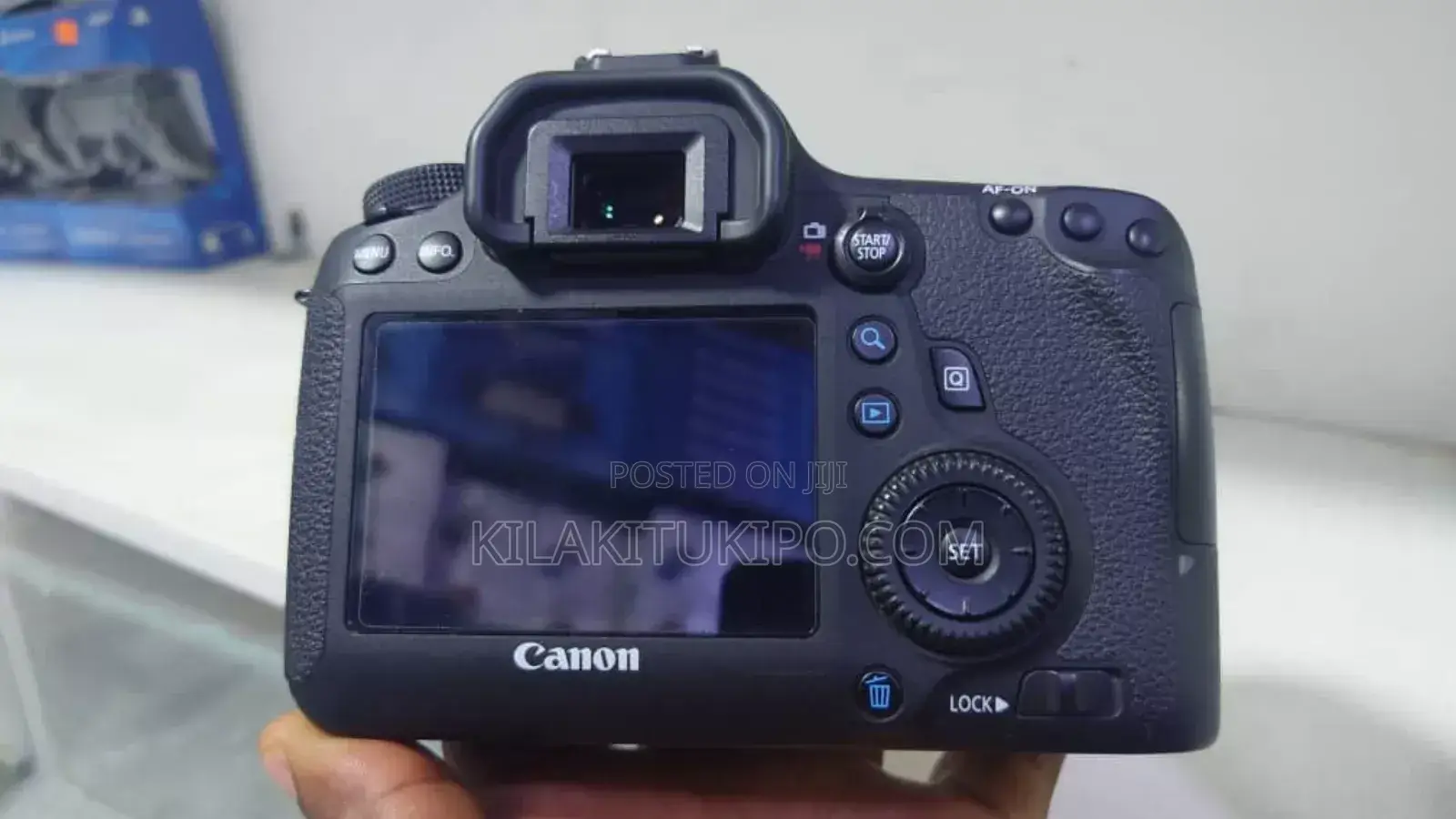 Canon EOS 6D Digital SLR Camera Body