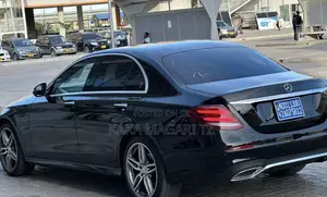 Mercedes-Benz C-Class 2018 Black