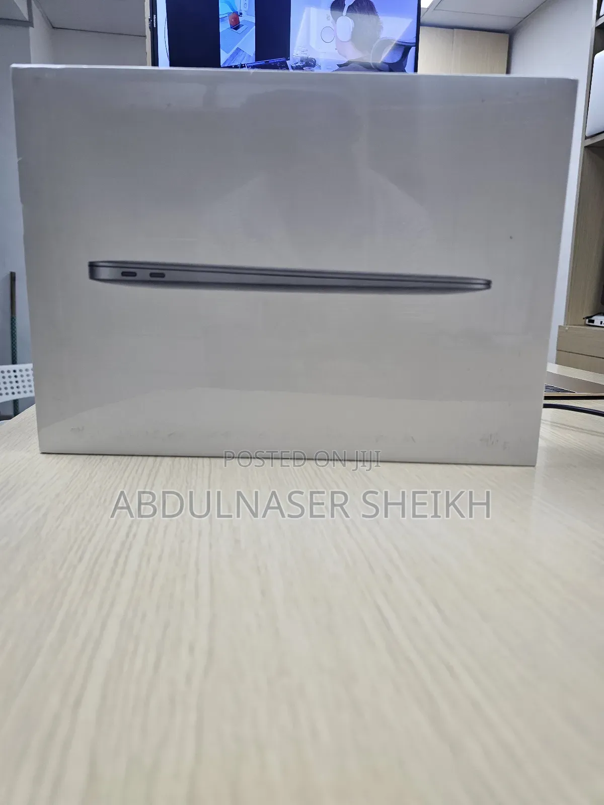 New Laptop Apple MacBook Air 2020 M1 8GB Apple M1 eMMC 512GB