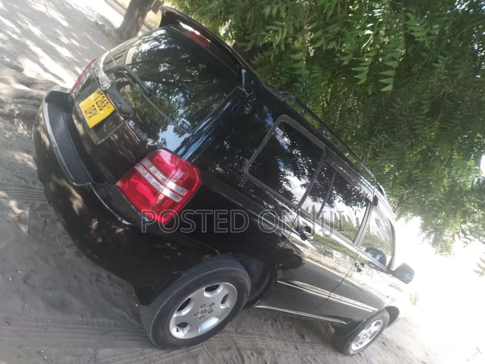 Toyota Kluger 2005 Black