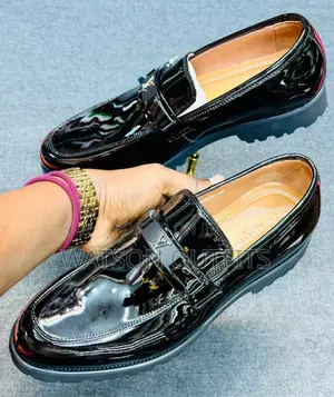 LV Men Shoes Kali Sana