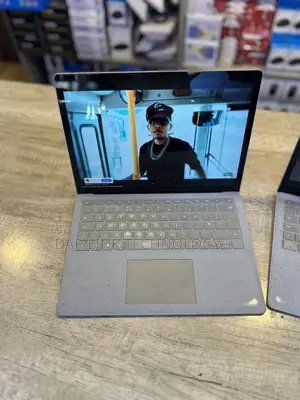 Laptop Microsoft Surface Laptop 2 8GB Intel Core I5 SSD 256GB