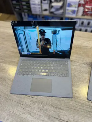 Laptop Microsoft Surface Laptop 2 8GB Intel Core I5 SSD 256GB