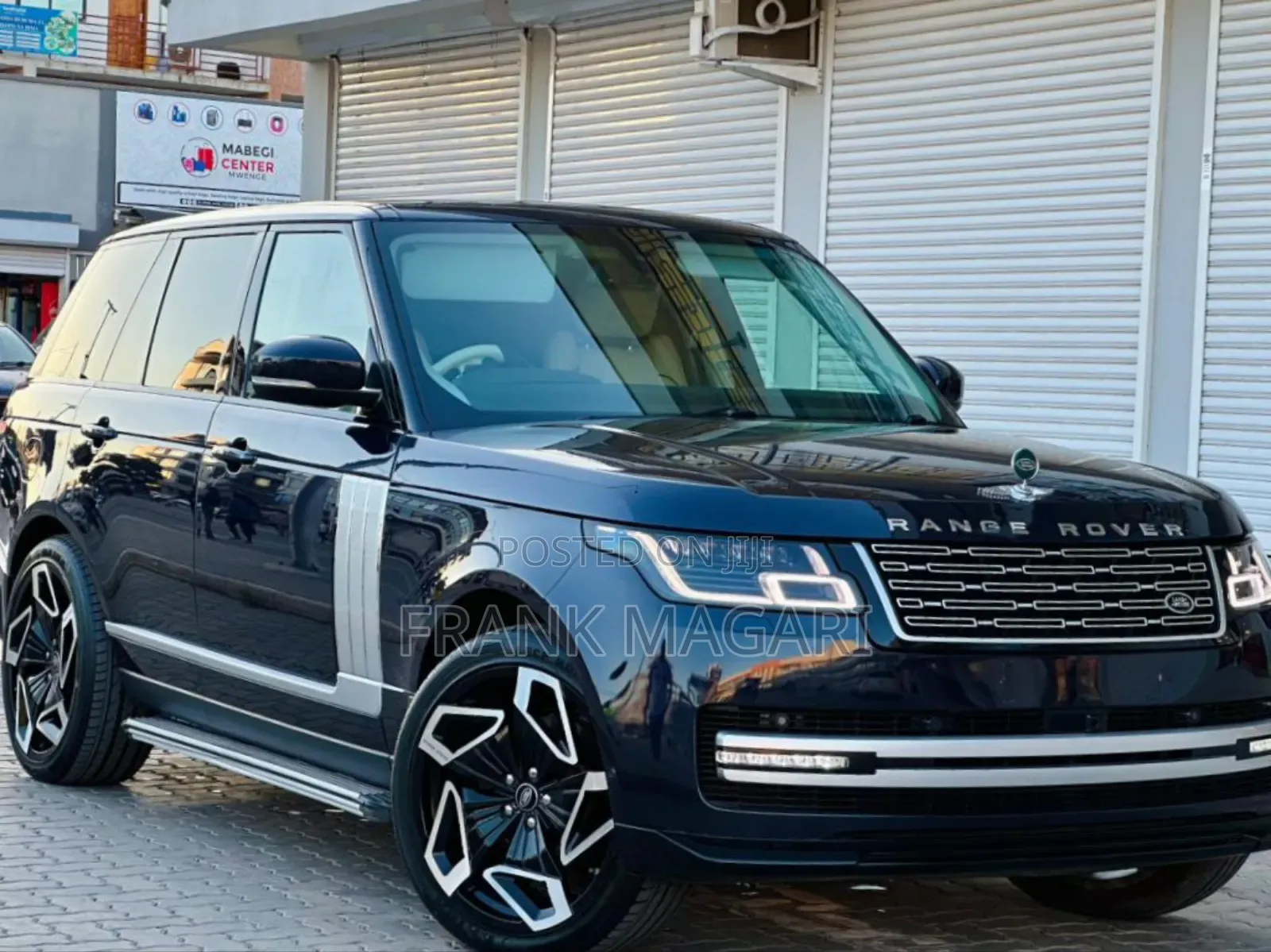 Land Rover Range Rover Vogue 2023 Blue