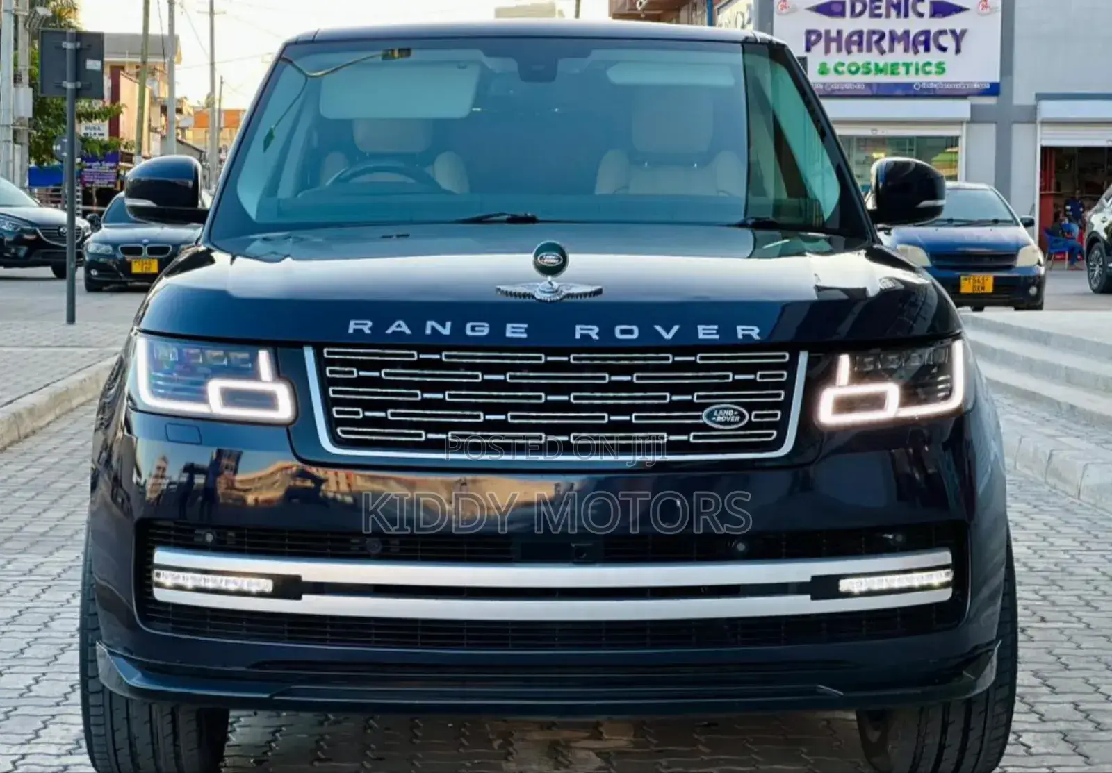 Land Rover Range Rover Vogue 2023 Blue