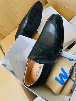 Best Quality Shoes/Men Footwears Kali Mno