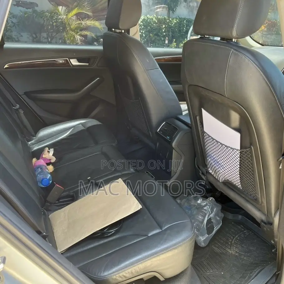 Audi Q5 2010 Silver