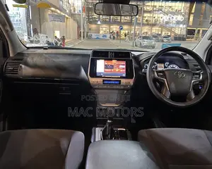 Toyota Land Cruiser Prado 2018 White