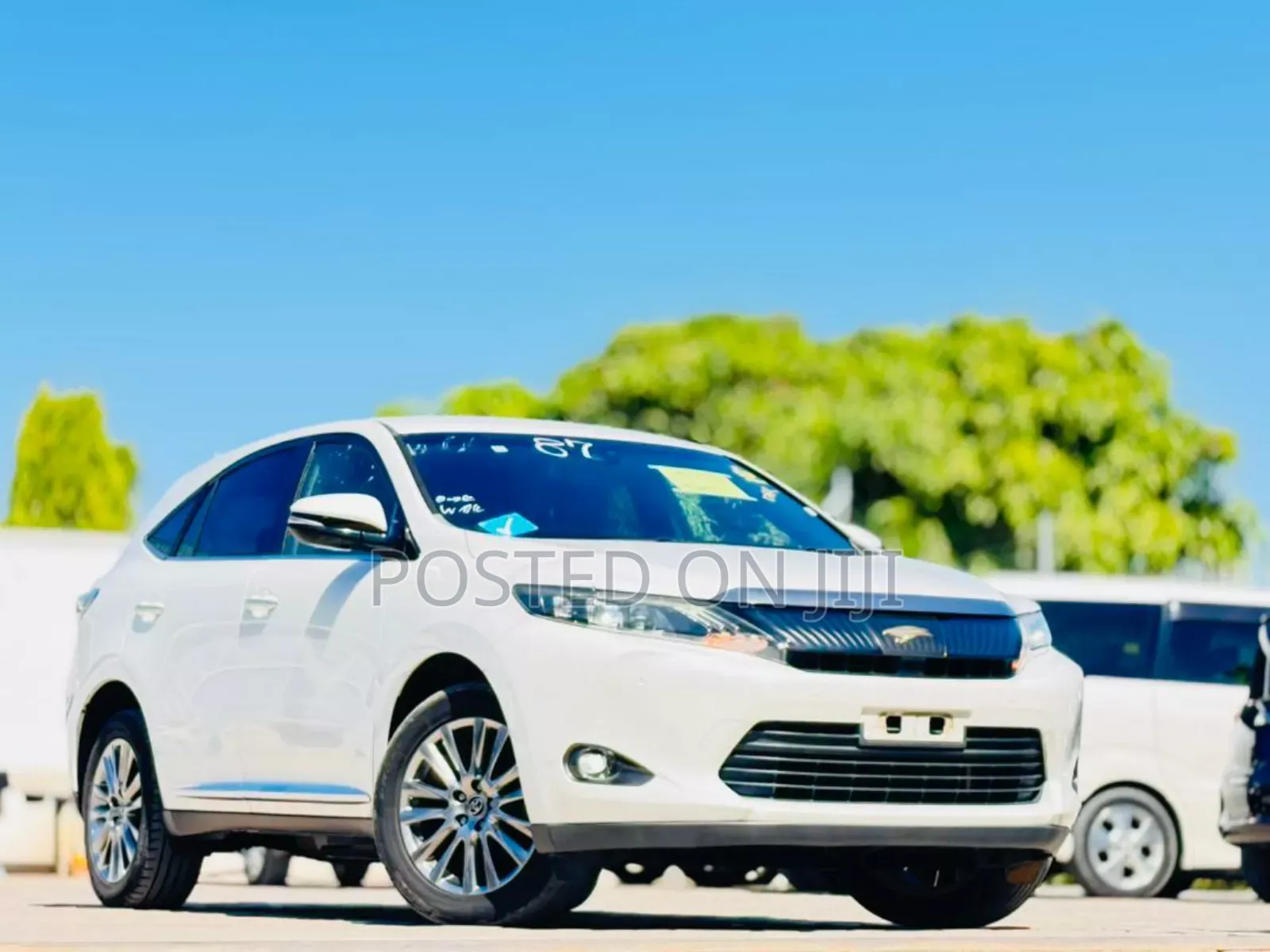 Toyota Harrier 2014 White