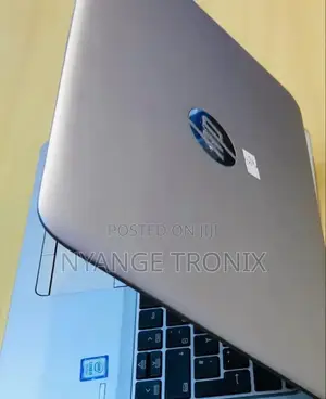 Laptop HP EliteBook 820 G3 8GB Intel Core I5 SSD 256GB