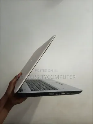 Laptop HP 250 G8 8GB Intel Core I5 HDD+SSD 256GB