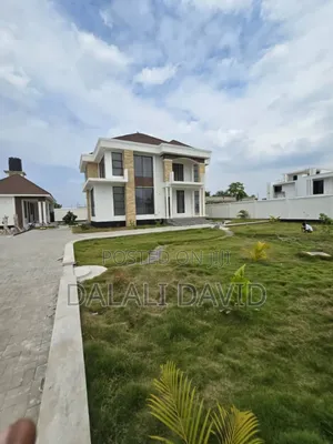 5bdrm House in Mbweni Mpiji for sale