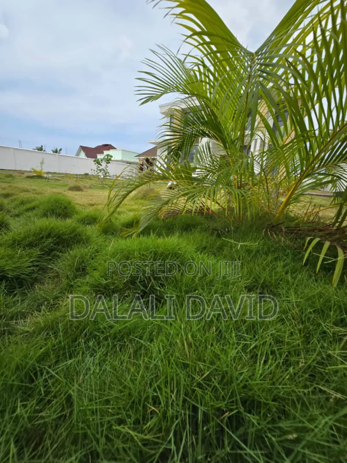5bdrm House in Mbweni Mpiji for sale