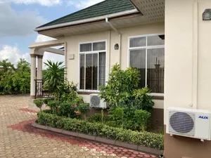 5bdrm House in Kibada, Kigamboni for sale