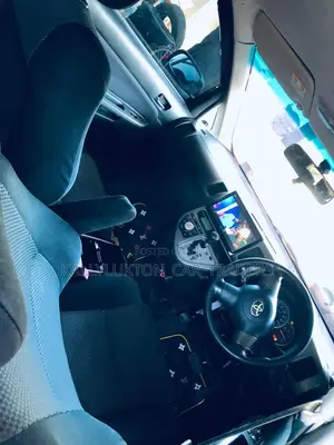 Toyota Wish 2005 Silver