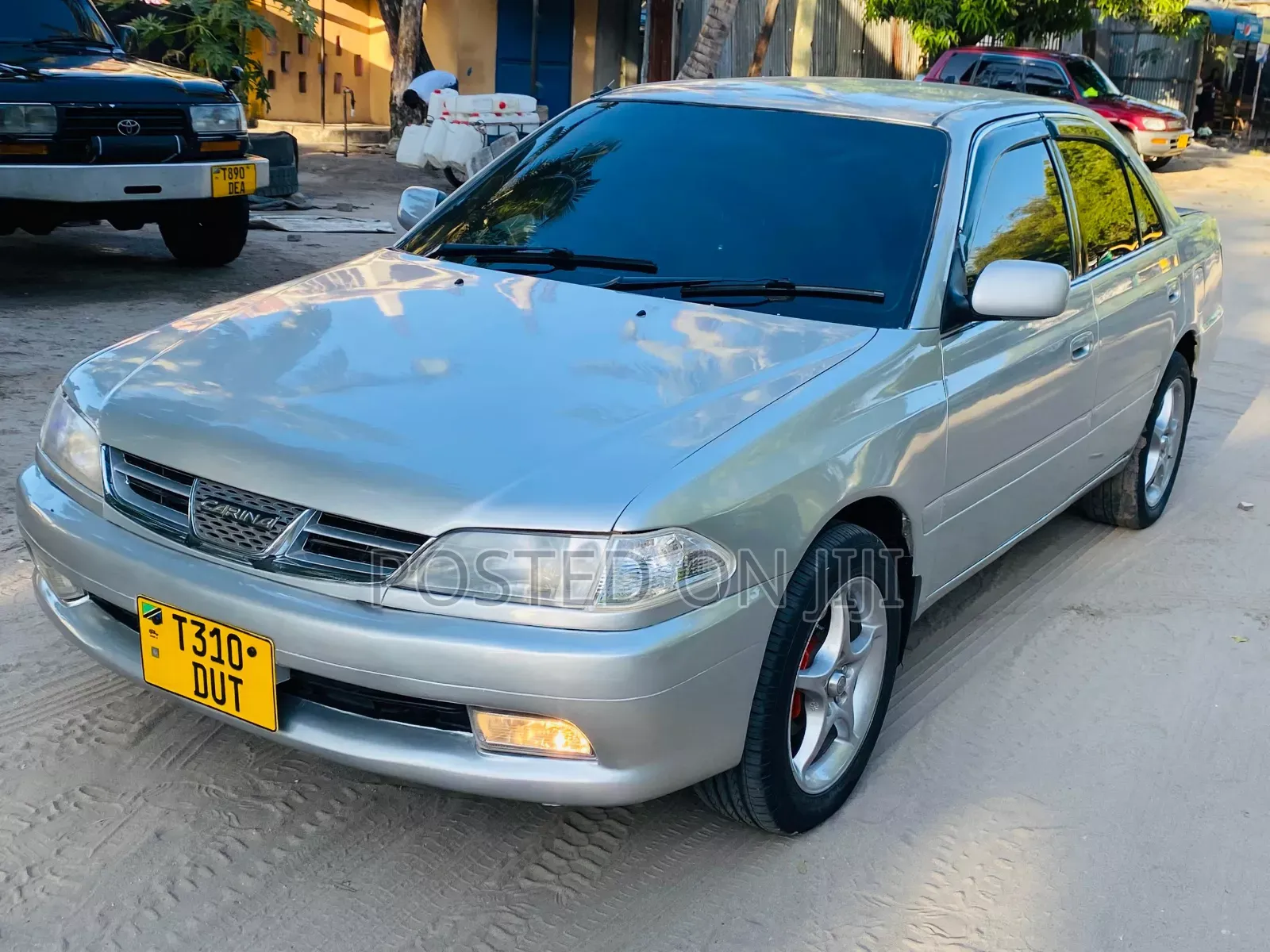 Toyota Carina 2000 Silver