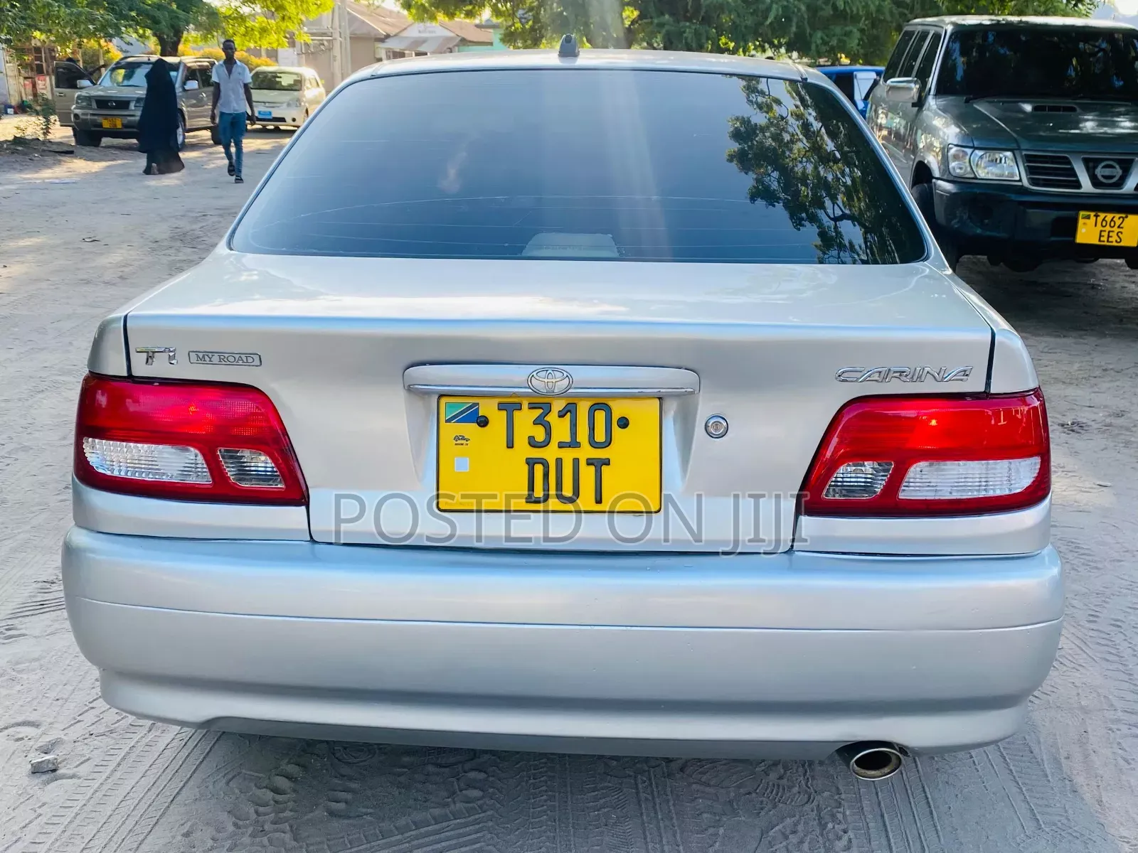Toyota Carina 2000 Silver
