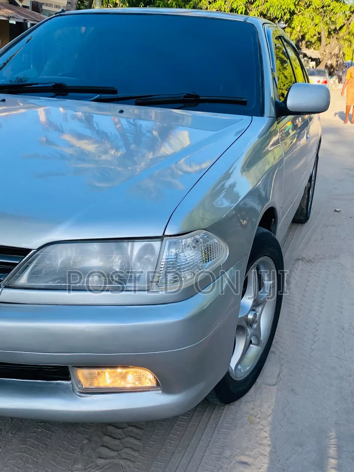 Toyota Carina 2000 Silver