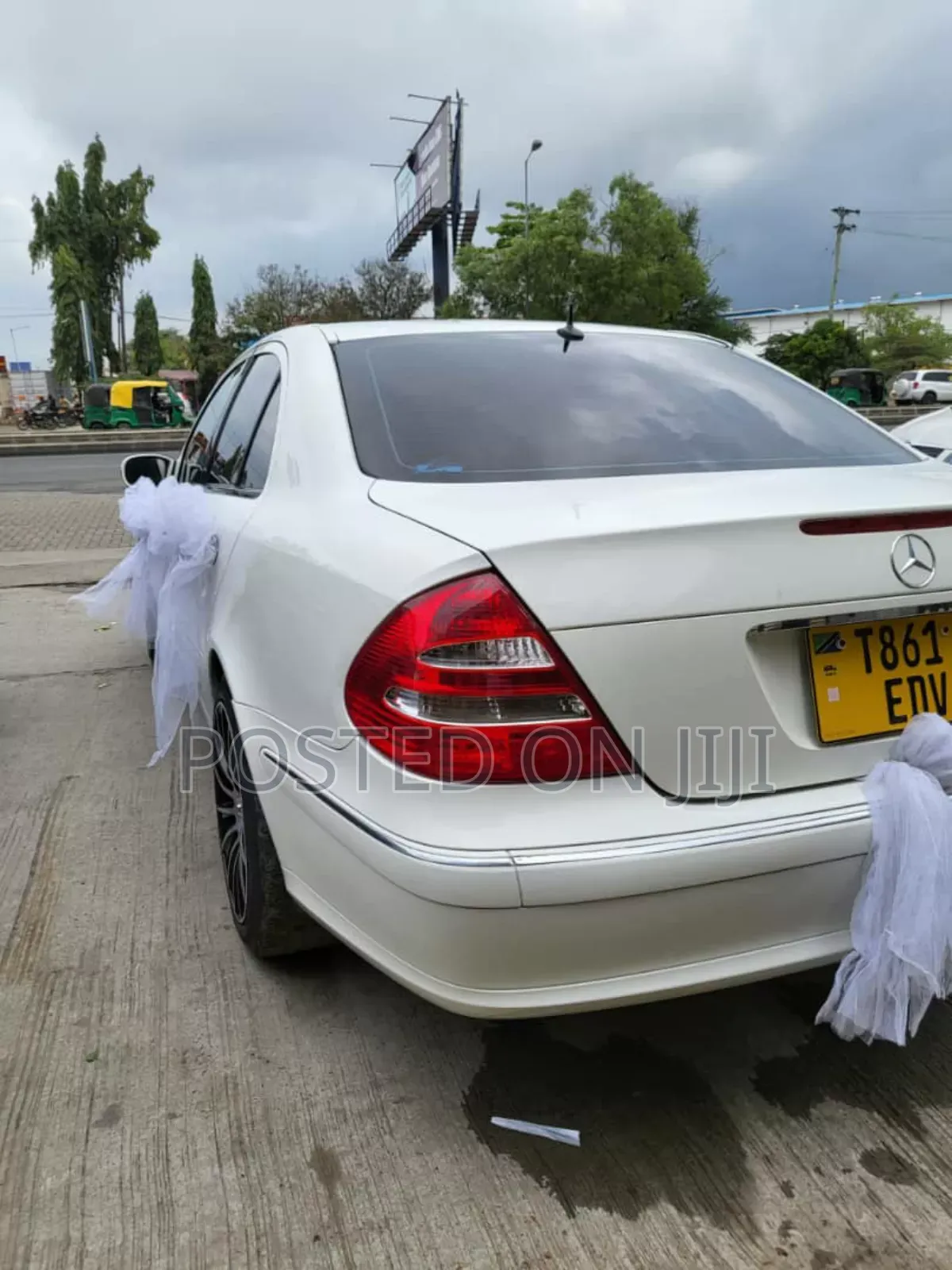 Mercedes-Benz C200 2004 White