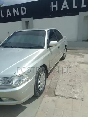 Toyota Carina 2000 Silver