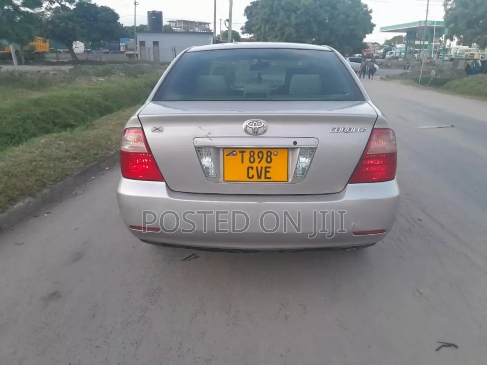 Toyota Corolla 2000 Silver