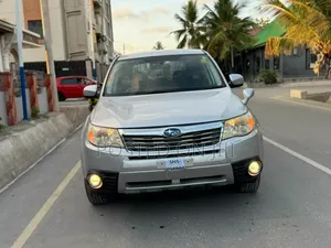 Subaru Forester 2011 Silver