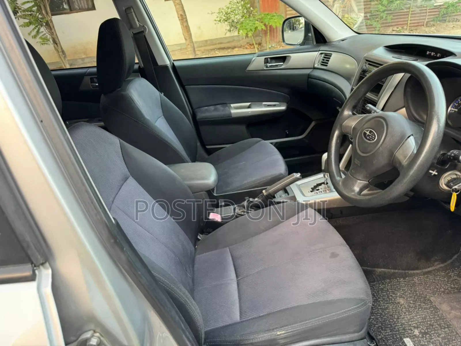 Subaru Forester 2011 Silver