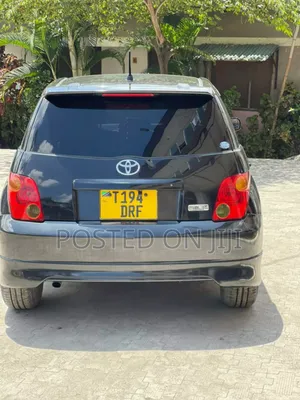 Toyota IST 2004 Black